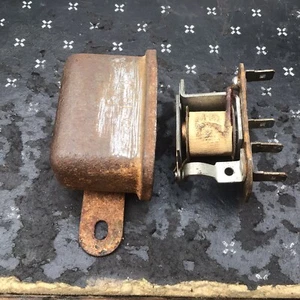 LUCAS 6RA 12v Relay 33188A Early 1958 Original - Picture 1 of 3