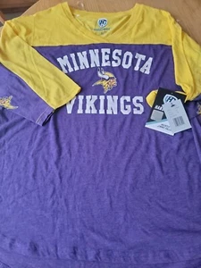 Minnesota Vikings Hands High NFL Women's SZ-XL Purple Logo T-Shirt New w/Tags - Picture 1 of 9
