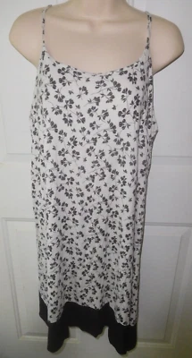 Soma Intimates Cool Nights Black White Floral Nightgown Chemise Shelf Bra M - Image 1 of 3