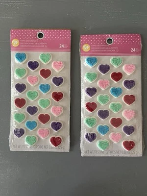 2 Pack mini heart Icing Decorations Wilton NEW edible cupcake cake topper - Image 1 of 3