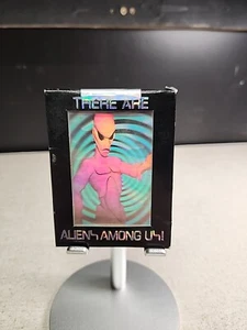 There Are Aliens Among Us Holographic Alien 8 Karten Set Fantasma Limited Edition - Bild 1 von 7