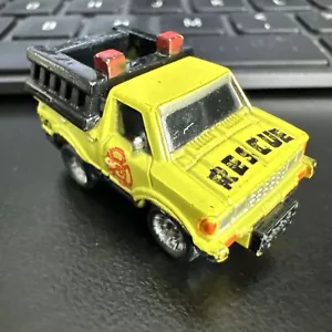 RARE Micro Machines 1987 Galoob Datsun Fire Department Yellow Green Truck Rescue - Picture 1 of 7