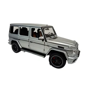 1:18 Mercedes Benz G63 AMG by AUTOart in Silver 76323-DAMAGEDITEM Model Car - Picture 1 of 5