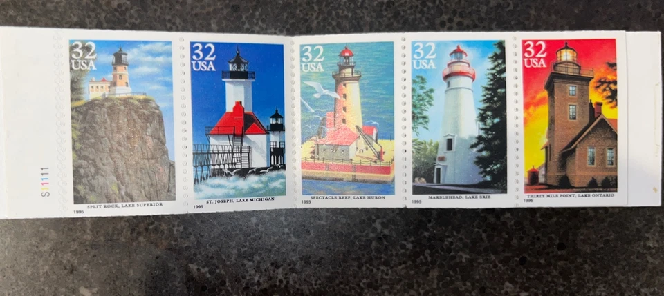 U.S. # 2969-73 MNH Great Lakes Lighthouses 32¢ Booklet Pane of 5 - Image 1 of 1
