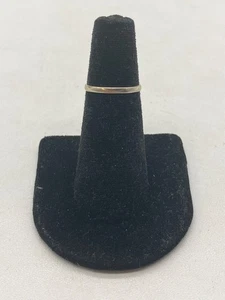10k White Gold Ring Size 5.5 - 0.95g - Very Scratched - Bild 1 von 8