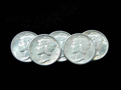 Lot of 5x 1935 & 1939 10c Mercury Silver Dimes - UNC - Image 1 of 4