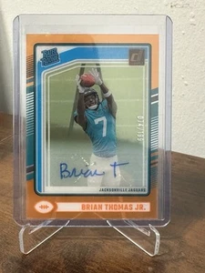 BRIAN THOMAS JR. 2024 PANINI CHIARAMENTE DONRUSS ARANCIONE #64 RC AUTO 074/199 - Foto 1 di 4