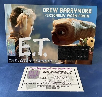 Drew Barrymore 个人穿裤子 Swatch E.T. 电影遗迹 — 第 1/3 张图片