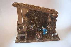 VINTAGE NATIVITY CRECHE - Picture 1 of 4