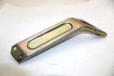 Оригинальный правый передний бампер Yamaha 8CR-21959-10-00 Q4236 - Изображение 1 из 4