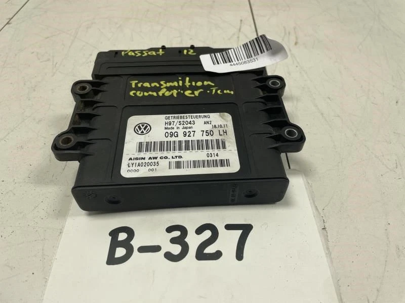 Volkswagen Passat SE 2012 2014 2,5 L módulo de control de transmisión automática OEM+ Foto 1 de 4