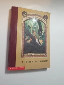 A Series of Unfortunate Events: The Reptile Room by Lemony Snicket - Foto 1 di 7