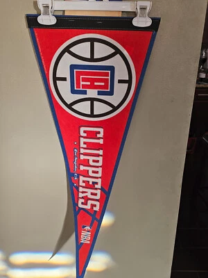 LOS ANGELES CLIPPERS 12X30 NBA BASKETBALL VINTAGE RETRO PENNANT 10/5/24 - Image 1 of 2