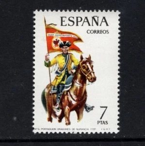 España 1974 Portador Bandera Caballo Numérica Dragones Ejército 1737 MNH SC 1827 - Imagen 1 de 1