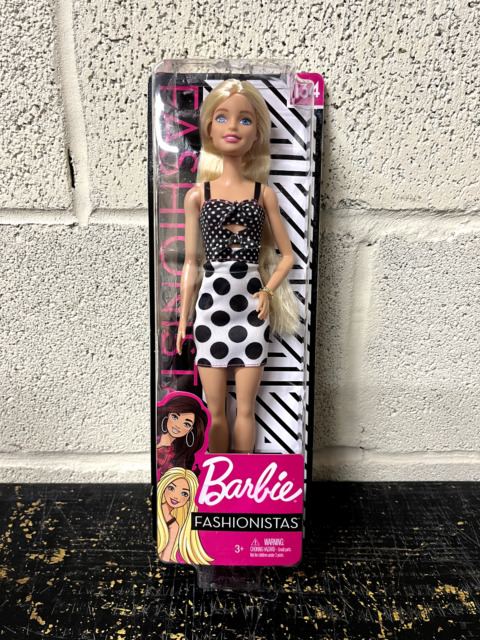 Boneca Barbie Fashionista Sem Cabelo Com Vestido Floral Modelo 150 Mattel