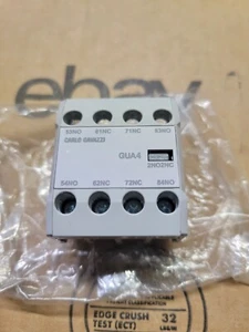 Carlo Gavazzi GUA4-22 FRONT AUX 2NO2NC CC9~185A Auxiliary contact/switch block - Picture 1 of 5