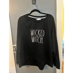 Rae Dunn Bruja Malvada 3x Camisa Negra Manga Larga Halloween - Imagen 1 de 3