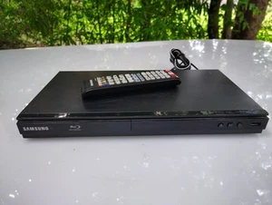Samsung BD-E5300 1080p Blu-ray Player DVD - With Remote - Tested & Working - Picture 1 of 5