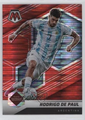 2021 Panini Mosaic FIFA Road to World Cup Red Pulsar Prizm Rodrigo de Paul #15 - Image 1 of 2
