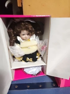 Poupée Marie Osmond "Bryanna Tiny Tot" 5,5" en boite avec certificat d'authenticité, - Photo 1/3