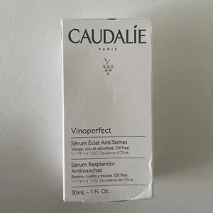 Caudalie Vinoperfect Radiance Serum Complexion Correcting 30 ml/1 fl oz New - Picture 1 of 2