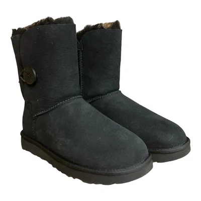 Bota cálida de piel de oveja Ugg Bailey Button II de caña alta para mujer, 1016226 Foto 1 de 4
