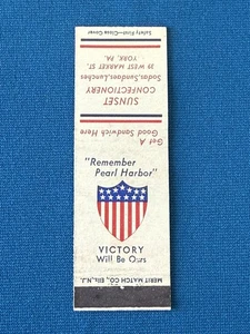 Remember Pearl Harbor Segunda Guerra Mundial Sunset Confection York PA DE COLECCIÓN Matchbook Cubierta Lt#1347 - Imagen 1 de 2