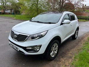 2013 KIA SPORTAGE 1.7 CRDI 3 STATION WAGON 1 PREVIOUS OWNER! FSH - Picture 1 of 16