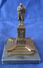 Antiga Estátua De Moscou Alexandr Pushkin Latão Bronze Base De Mármore