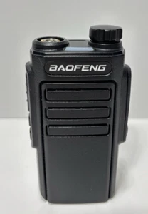 Walkie Talkie BF-W31 waterproof long-range two-way walkie talkie *READ -AS IS* - Afbeelding 1 van 13