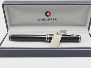 Sheaffer Connaisseur 810 Black Fountain Pen, GT, Medium 18K Nib, Filler, Box - Picture 1 of 19