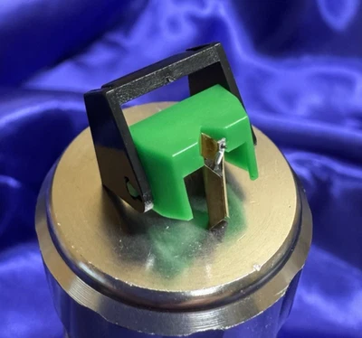 SHURE M95 e Outros Stylus de Substituição MAIS ESCOVA STYLUS GRÁTIS!! - Imagem 1 de 3