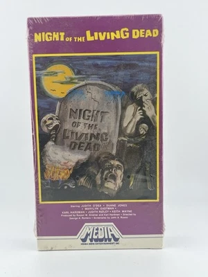 NEW SEALED NIGHT OF THE LIVING DEAD VHS Horror Zombies B&W 1982 Media Foto 1 de 4