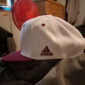red and white adidas Flat Bill Large/Extra Large Hat - Picture 1 of 3
