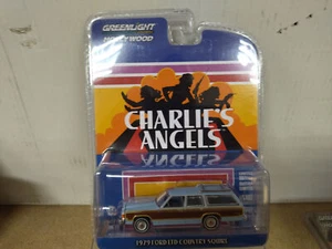 FORD LTD COUNTRY SQUIRE 1979 CHARLIE´S ANGELS HOLLYWOOD 1:64 GREENLIGHT - Imagen 1 de 2