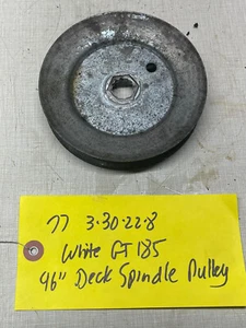 MTD White GT-185 Yard Lawn Tractor 46” Deck Spindle Pulley - Picture 1 of 4