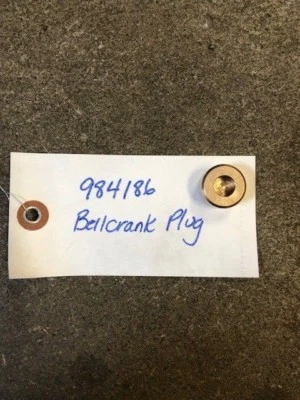 New OMC Cobra 984186, 0984186 Bellcrank Plug  - Image 1 of 3