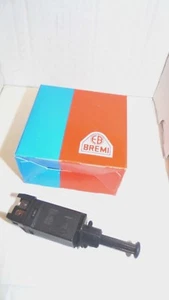 Interruptor de luz de freno, VW Golf I b.J. 1975-93, original Bremi Alemania - Imagen 1 de 2