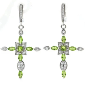 Boucles D'Oreilles Du Forme Classique Croix Longue Vert Péridot, Et Cube Zircon - Bild 1 von 2