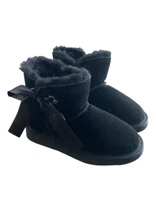 Pawz by Bearpaw Amelia Mädchen Kinder schwarz Wildleder Stiefeletten Größe 12 - Bild 1 von 5