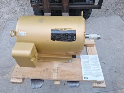 BALDOR SUPER E Motor, 20 HP, 256T Frame, 230V AC, 460V AC Voltage, 1,765 RPM - Image 1 of 4