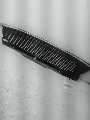 Used Upper Grille fits: 2010 Mini COOPER HT upper Cooper S w/o aerodynamic packa - Image 1 of 4