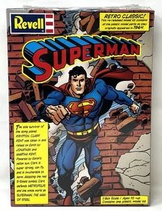 1999 Revell-Monogram SuperMan Retro Classic 1/8th Scale Model Kit Sealed Box - Picture 1 of 6