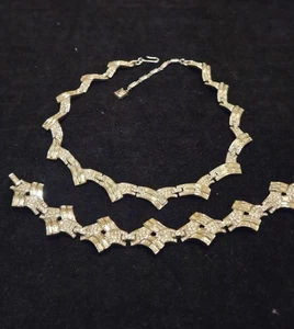 Vintage Trifari Rhinestone Jewlery Set. Art Deco Style. - Picture 1 of 7