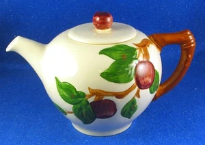 Franciscan: "Apple" Pattern FOUR Serving Pcs Teaset & More Made in USA - Estate - Picture 1 of 4