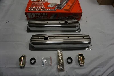 1987-1999 Chevrolet Valve Covers Performance Finned Retro / Short / Cener Bolt - Image 1 of 4