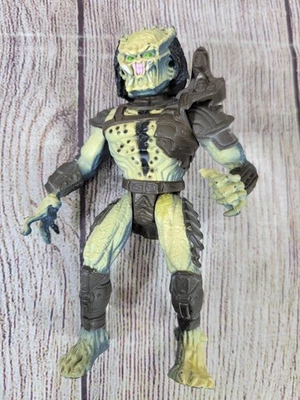 Vtg 1993 AVP Fox Kenner 5" PREDATOR RENEGADE Loose Action Figure - Image 1 of 4