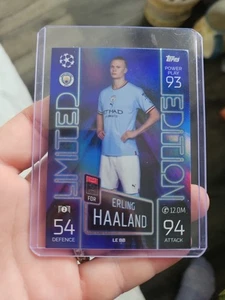 2022-23 Topps Match Attax UEFA Club Competitions Limited Edition Blue Neon - Picture 1 of 4