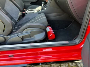 Soporte extintor soporte montaje para VW Golf MK6 GTI alta calidad - Imagen 1 de 9