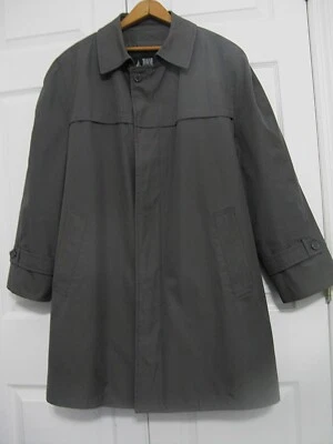 TOWNE by London Fog Trench Coat Removeable Insulated Fur Lined Men’s 42 Reg Gray - Image 1 of 4